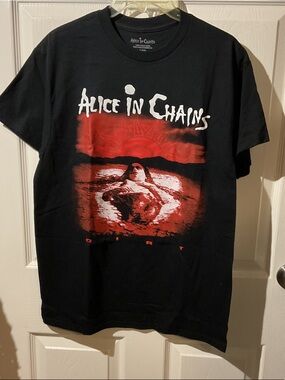 NWOT Alice In Chains Men's Black Short Sleeve Graphic T-Shirt